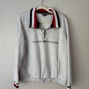 Tommy Hilfiger Light Gray Half Zip Sweater, size L